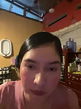 Snapshot of LuxuryCoupleX chatting on May 31, 2026, 4:42 am LuxuryCoupleX online show from May 31, 2026, 4:42 am
