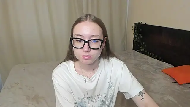  kitti meow  online show from July 22, 2026, 3:42 am