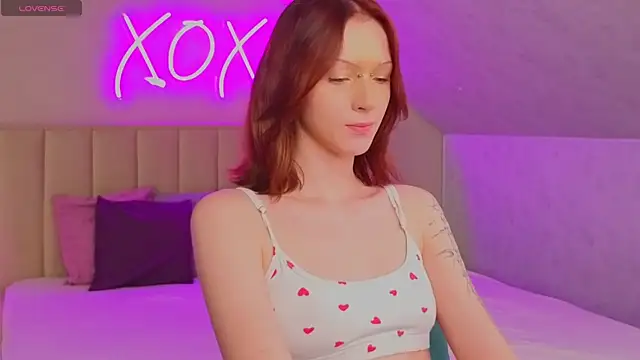 Nelly-May online show from July 18, 2026, 12:59 am