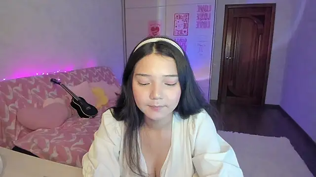 milana marttt online show from July 28, 2026, 8:52 pm