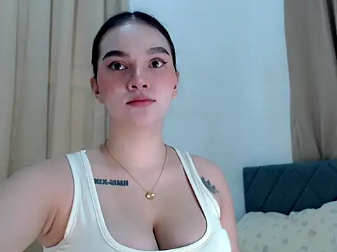 Snapshot of slutty_anna29 chatting on June 14, 2026, 8:27 am slutty anna29 online show from June 14, 2026, 8:27 am