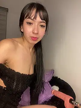 JeyLuxx online show from July 27, 2026, 10:22 am
