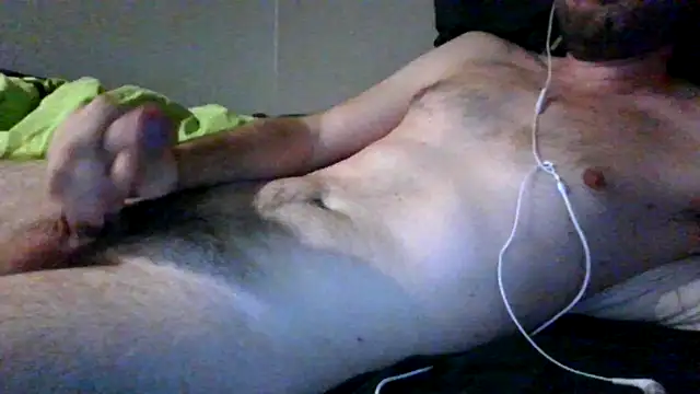 Snapshot of LaMainN chatting on July 12, 2026, 10:39 am LaMainN online show from July 12, 2026, 10:39 am