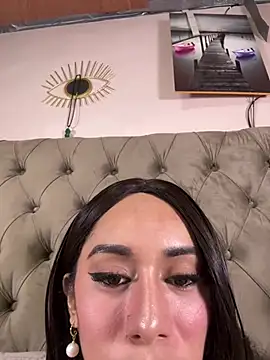 Snapshot of fuckgirlforyou chatting on June 1, 2026, 12:01 am fuckgirlforyou online show from June 1, 2026, 12:01 am