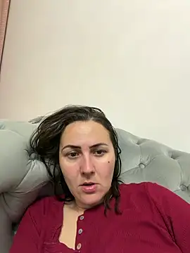 BrunetteNymph online show from May 29, 2026, 8:18 pm