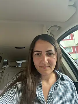 BrunetteNymph online show from July 21, 2026, 3:58 pm