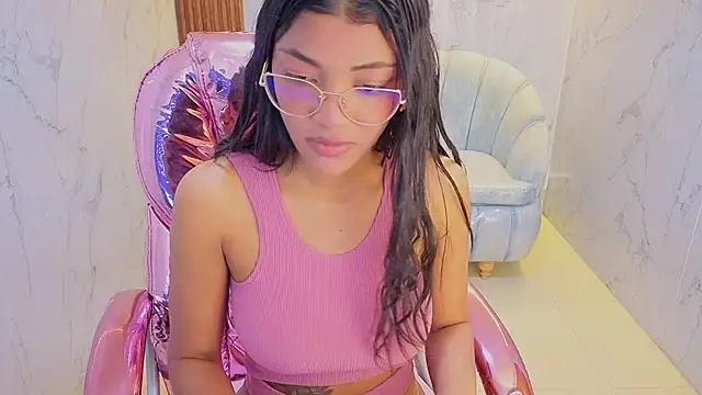 valentina gomez s online show from May 26, 2026, 12:45 pm