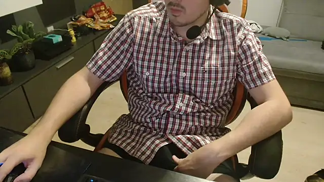 Snapshot of Pat_CumShow4Dad chatting on August 2, 2026, 9:35 pm Pat CumShow4Dad online show from August 2, 2026, 9:35 pm