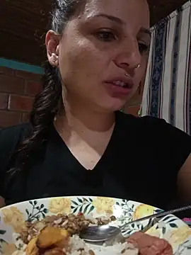 Snapshot of Marcella_single chatting on August 6, 2026, 12:34 am Marcella single online show from August 6, 2026, 12:34 am
