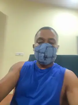 Snapshot of syntaxbear chatting on June 9, 2026, 2:17 pm syntaxbear online show from June 9, 2026, 2:17 pm