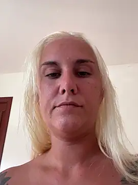 Sofia beee online show from July 28, 2026, 4:39 pm