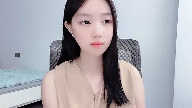 Yoyo33355 online show from July 28, 2026, 3:46 am