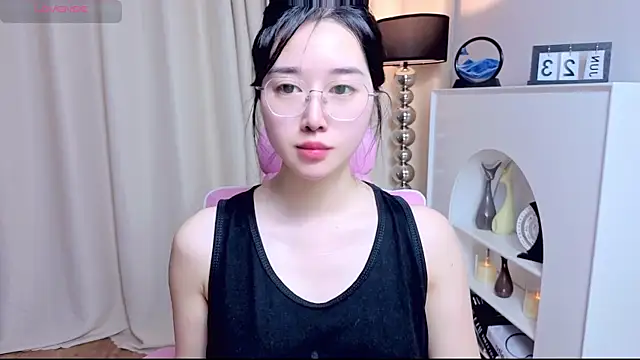 miuu6868 online show from June 23, 2026, 1:58 am
