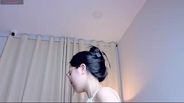 miuu6868 online show from June 30, 2026, 2:12 am