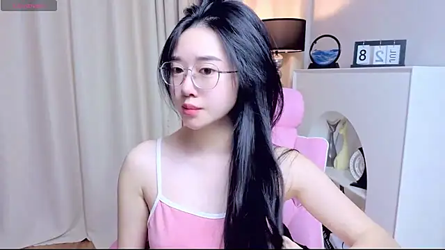 miuu6868 online show from July 28, 2026, 2:18 am