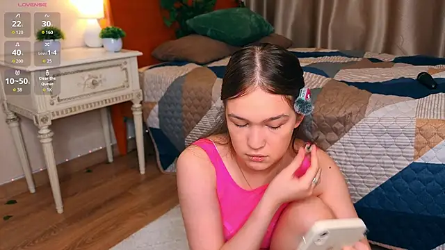 PlayfulMelly online show from June 22, 2026, 6:38 pm