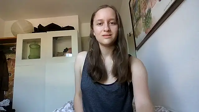 Snapshot of SoftieSophie chatting on May 26, 2026, 3:08 pm SoftieSophie online show from May 26, 2026, 3:08 pm