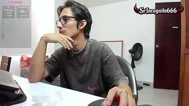 SrIncognito666 online show from July 27, 2026, 2:35 pm