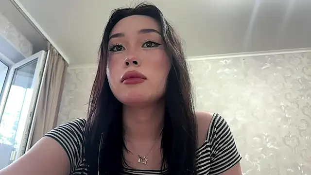 LilowNax online show from June 7, 2026, 4:11 pm