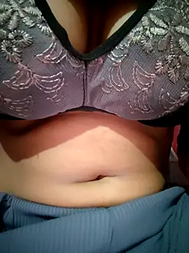 cute riya 11 online show from July 14, 2026, 3:00 am