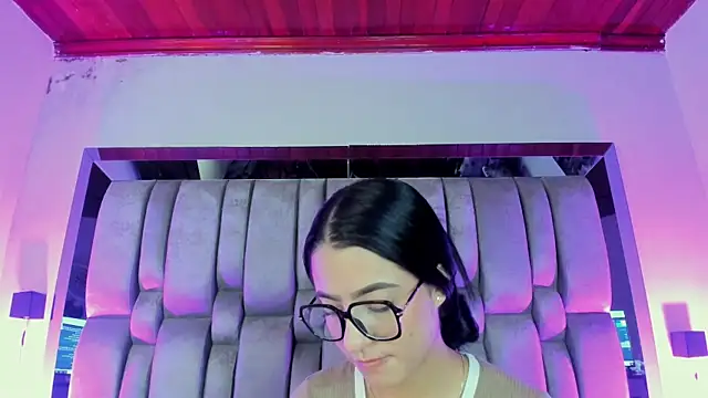 Milawink online show from July 24, 2026, 7:34 pm