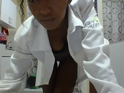 Snapshot of Miss_lavagirl chatting on June 27, 2026, 6:51 am Miss lavagirl online show from June 27, 2026, 6:51 am