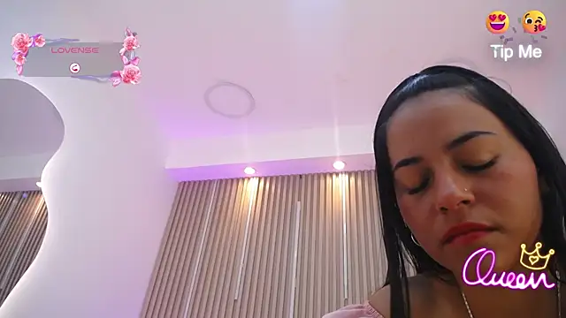 Malliah Dupont online show from May 29, 2026, 12:47 pm