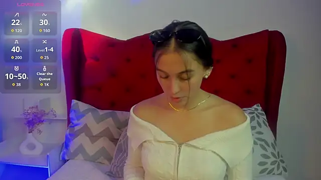 EliiVayne online show from July 24, 2026, 9:13 pm