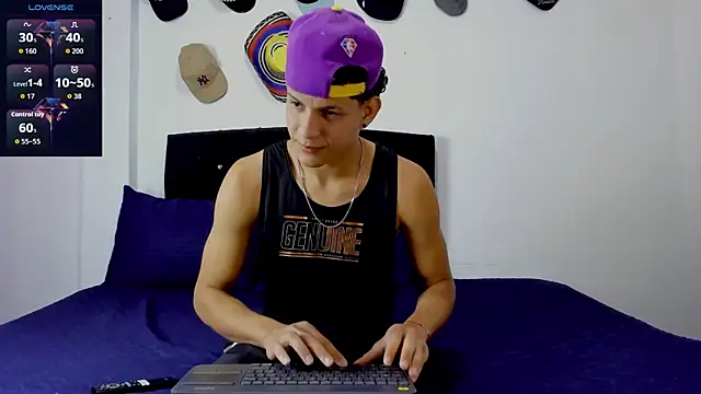 theo bigcock  online show from July 13, 2026, 7:05 pm