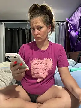 amberhotts2025 online show from June 11, 2026, 10:19 pm