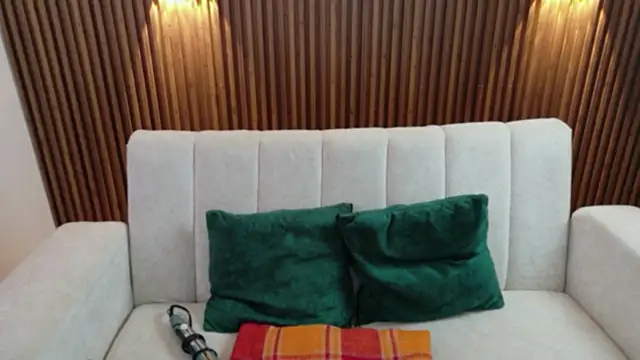 feelena mysoull online show from July 19, 2026, 6:11 pm