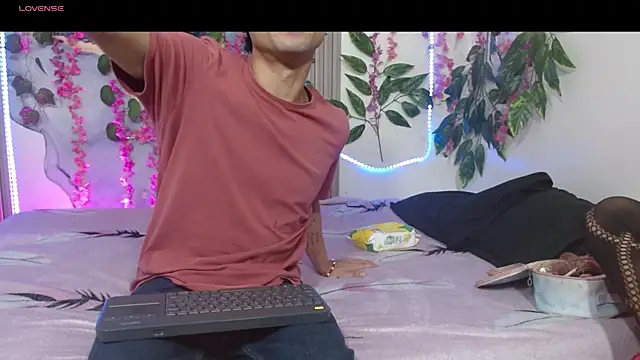 maria robin  online show from July 21, 2026, 3:31 am