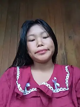 Nhinhi su online show from July 28, 2026, 3:46 am