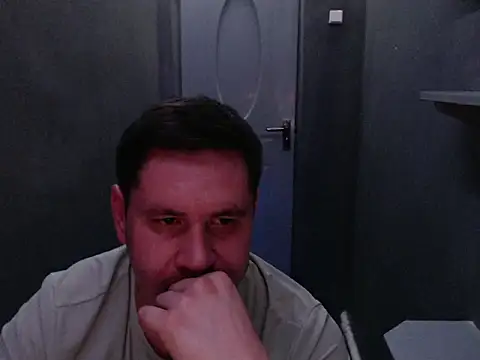 Max Marlyn online show from May 28, 2026, 4:59 pm