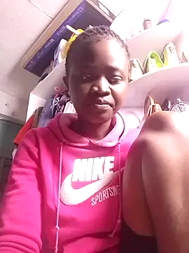 Carinasweets online show from May 31, 2026, 6:53 pm