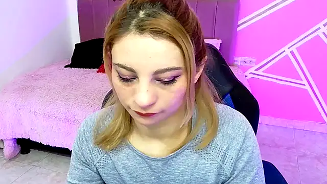Barbie  sweet online show from June 4, 2026, 12:44 pm