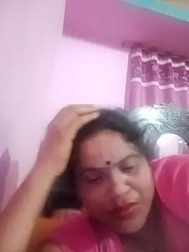 Snapshot of Maya_Vabi chatting on May 28, 2026, 6:05 pm Maya Vabi online show from May 28, 2026, 6:05 pm