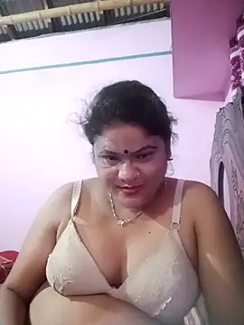 Snapshot of Maya_Vabi chatting on May 29, 2026, 1:31 pm Maya Vabi online show from May 29, 2026, 1:31 pm