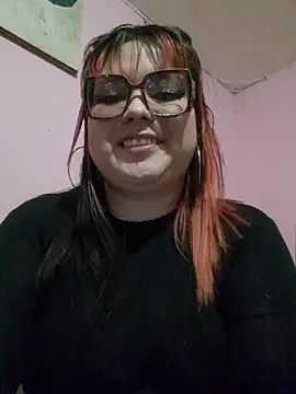 Snapshot of curvy_latina chatting on July 11, 2026, 11:13 am curvy latina online show from July 11, 2026, 11:13 am