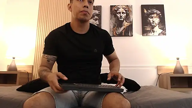 Diego salvatore online show from July 25, 2026, 7:44 pm