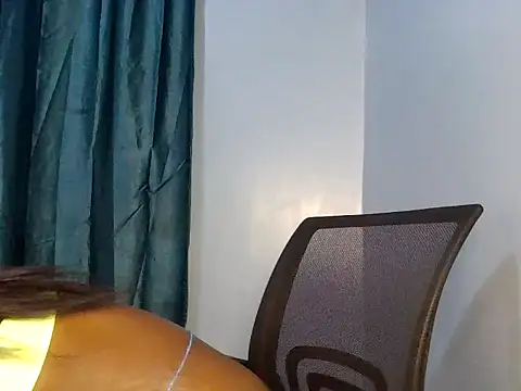 slim berry01 online show from July 23, 2026, 2:09 am