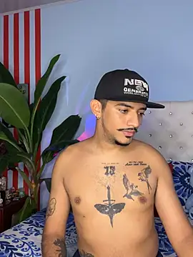 Snapshot of SalvadorVega chatting on July 26, 2026, 3:58 am SalvadorVega online show from July 26, 2026, 3:58 am