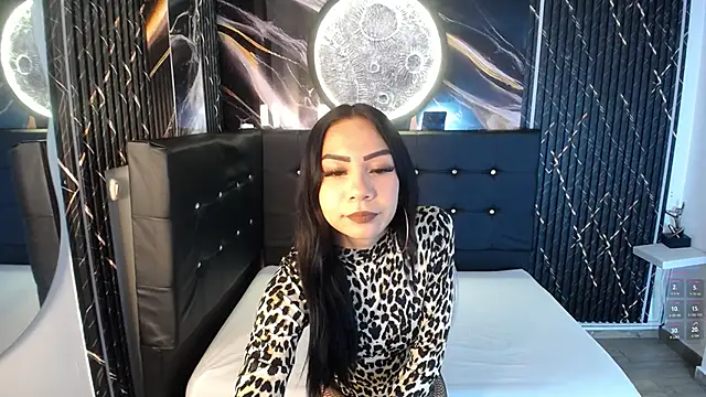LilySweet   online show from June 5, 2026, 8:25 pm