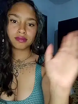 Snapshot of Evangeline_Salas chatting on May 31, 2026, 4:31 am Evangeline Salas online show from May 31, 2026, 4:31 am
