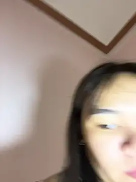 Snapshot of Ari_baby9 chatting on May 29, 2026, 9:35 pm Ari baby9 online show from May 29, 2026, 9:35 pm