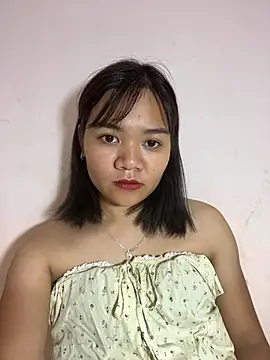 Snapshot of Ari_baby9 chatting on May 30, 2026, 3:20 pm Ari baby9 online show from May 30, 2026, 3:20 pm