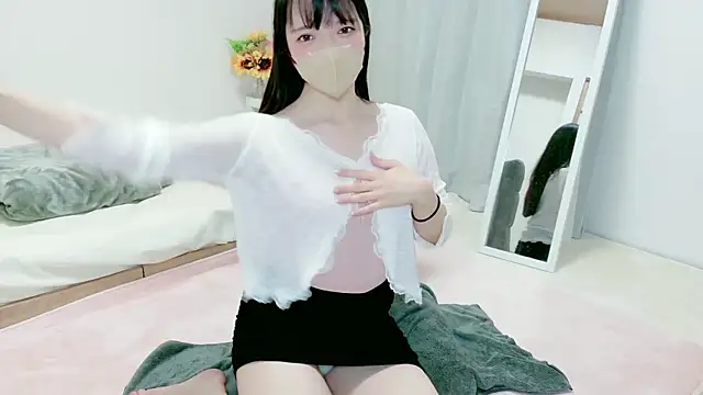 Snapshot of Hikari__o00 chatting on June 12, 2026, 2:38 pm Hikari o00 online show from June 12, 2026, 2:38 pm