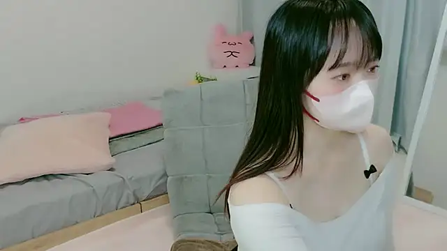 Snapshot of Hikari__o00 chatting on June 30, 2026, 11:06 pm Hikari o00 online show from June 30, 2026, 11:06 pm