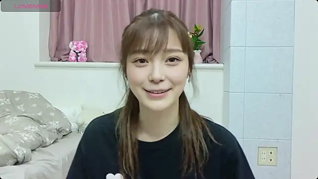 -Ria1022- online show from July 11, 2026, 3:48 pm