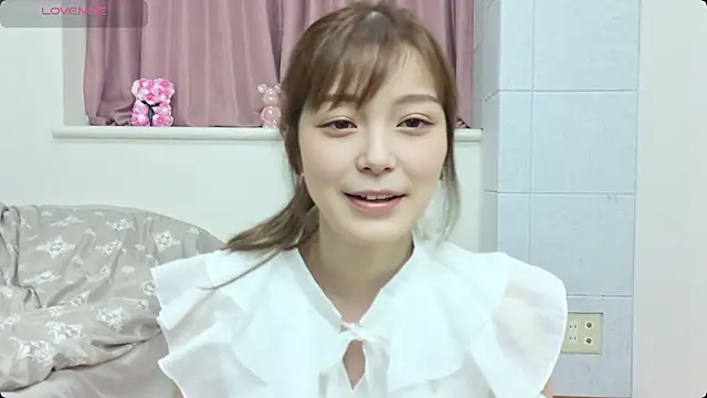 -Ria1022- online show from July 13, 2026, 3:37 pm